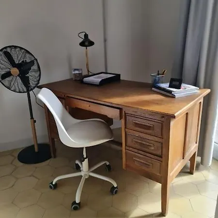 Piso Amplio Y Luminoso דירה *